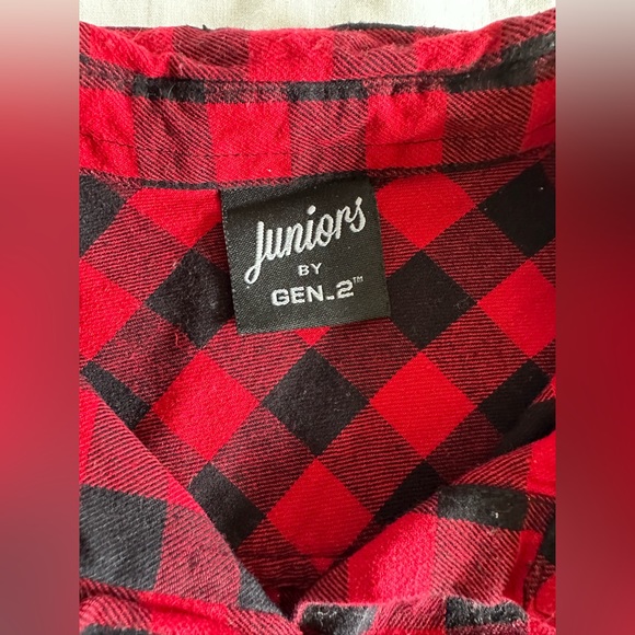 UW Badgers Flannel - Picture 11 of 12